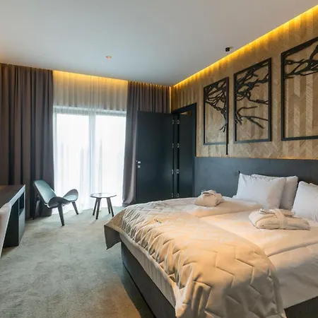 Crni Vrh Hotel 4*